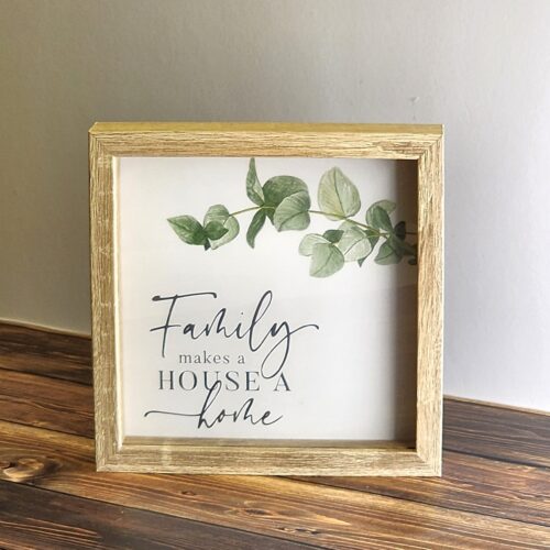 מסגרת עץ FAMILY - צבע לבחירה