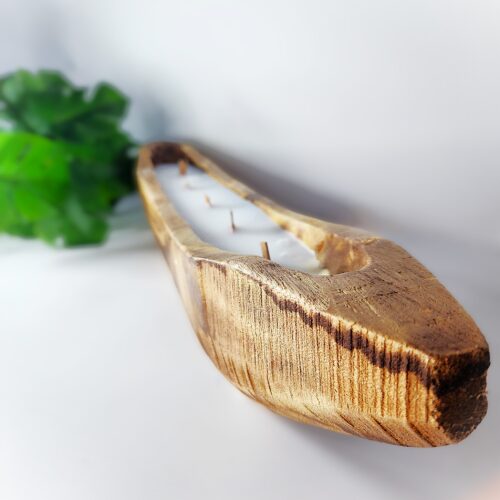 נר בגזע עץ דגם Canoe