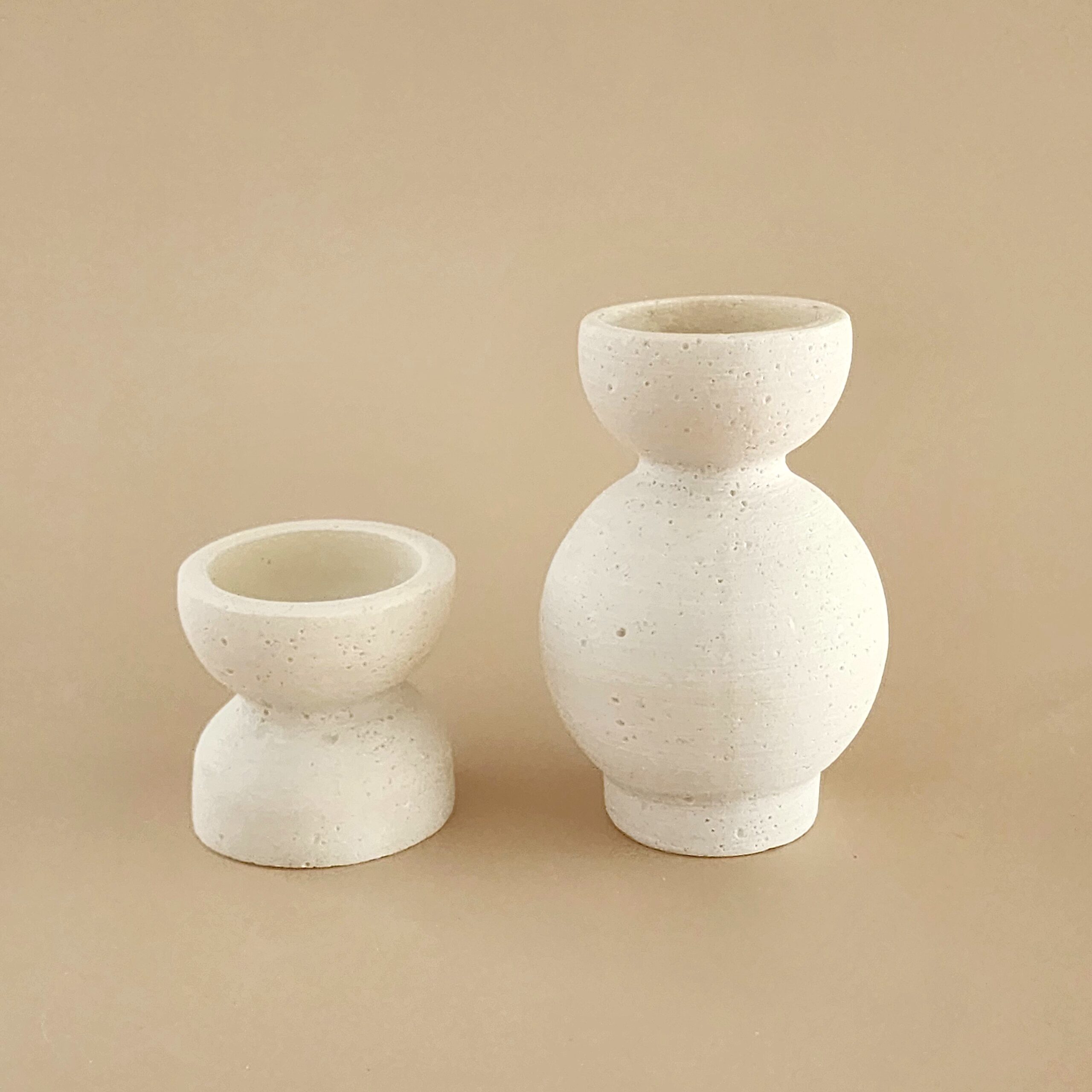 פמוט בטון Isla לבן